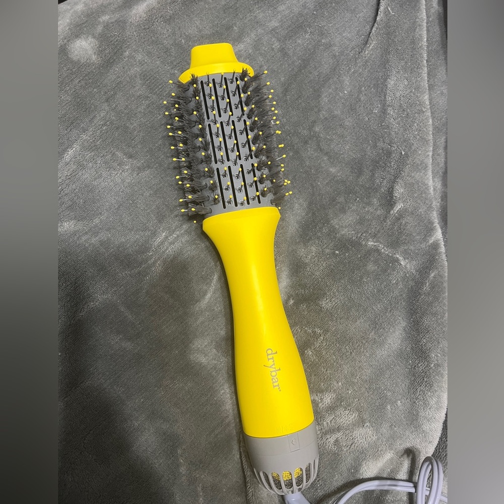 Drybar Double Shot Blow-Dryer Brush SOLD